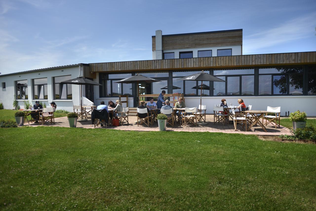 Logis Hotel & Restaurant De L'Aerodrome De La Baie De Somme Buigny-Saint-Maclou Εξωτερικό φωτογραφία